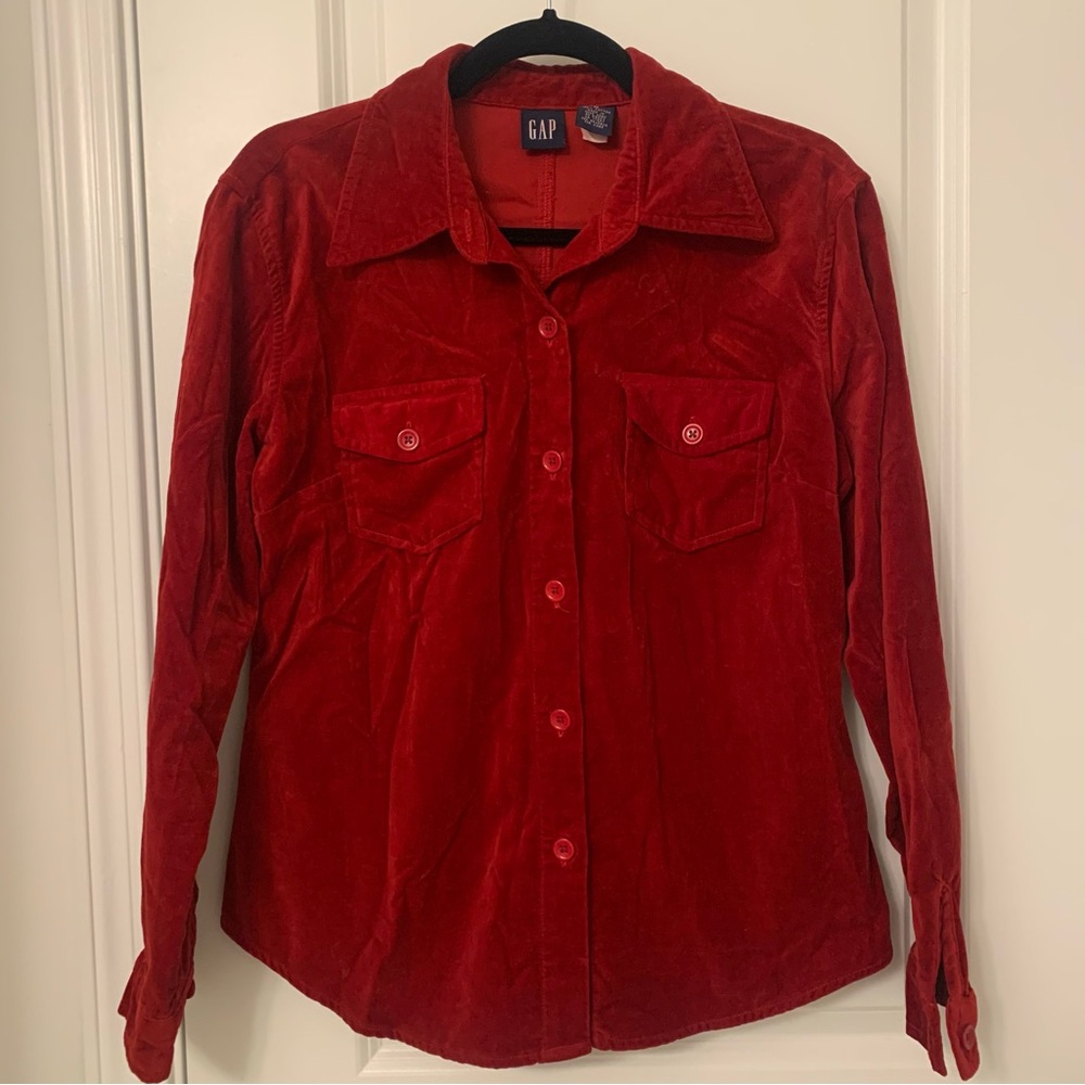 GAP Women's Velour Dark Red Button Down Long Sleeve Pocket Shirt Size Medium
